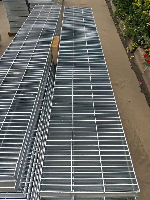 鋼格柵廠家質(zhì)量好